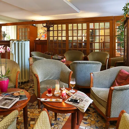 The Originals Boutique, Hostellerie des Trois Pigeons, Paray-le-Monial (Inter-Hotel)-3