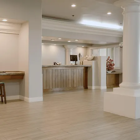 Tamarack Beach Hotel-2
