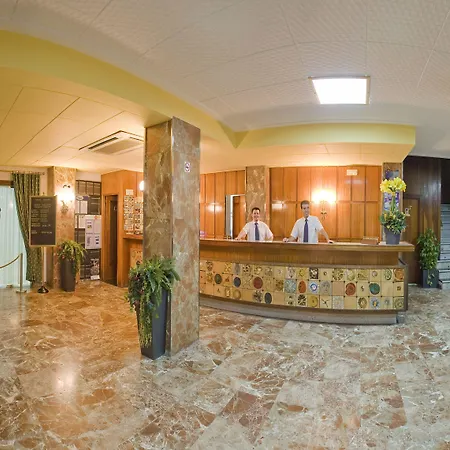 Hotel Tropical-2