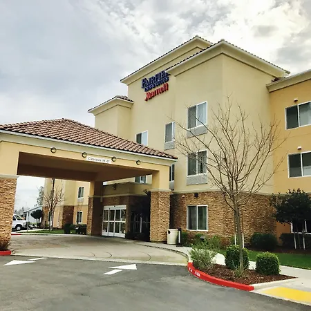 Fairfield Inn & Suites Fresno Clovis-2