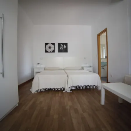 Hostal Boutique Los Geranios Del Pinar-2