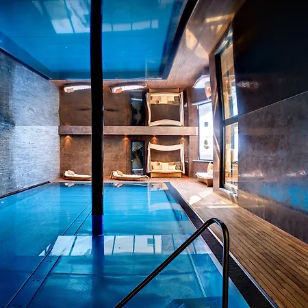 Firefly Luxury Suites-2