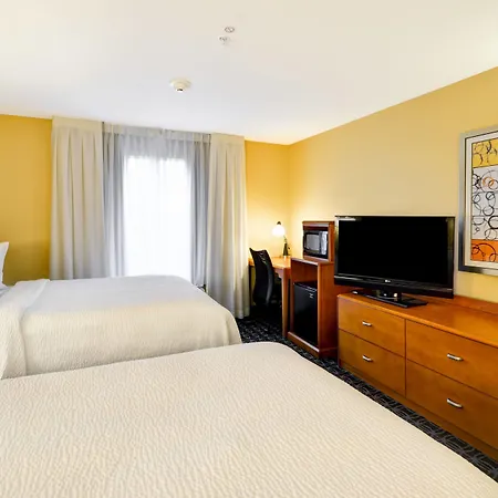 Fairfield Inn & Suites Tampa Fairgrounds/Casino-3