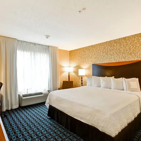 Fairfield Inn & Suites Tampa Fairgrounds/Casino-2
