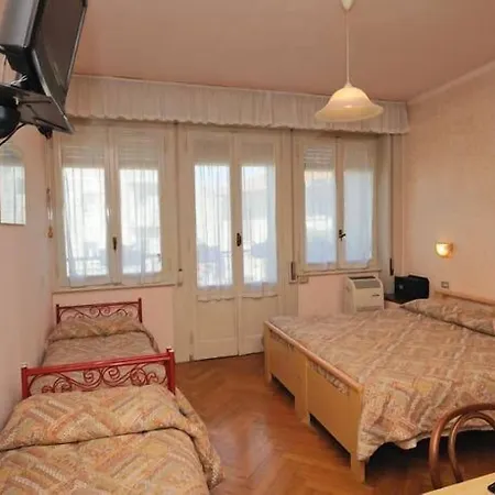 Hotel Elena-2