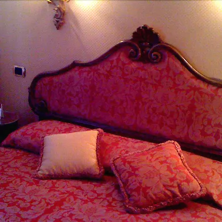 Hotel Lisbona-3