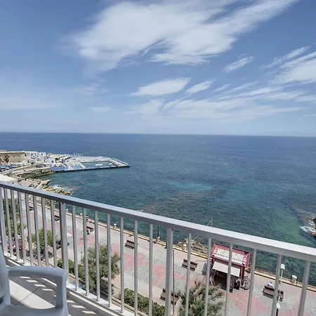 Sliema Chalet Hotel-3
