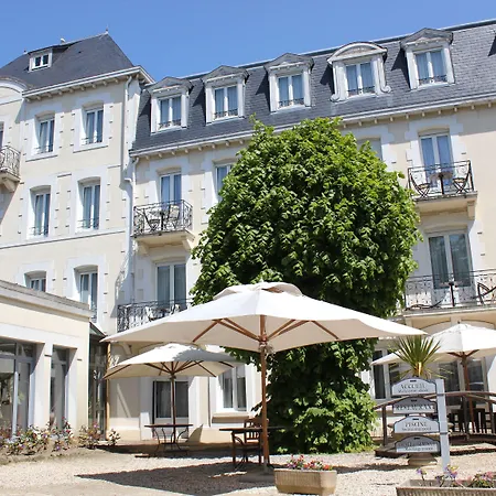 Grand Hotel De Courtoisville-3