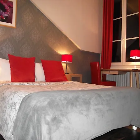 Hotel Mondial-2
