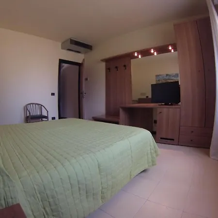 Hotel Italia Occhiobello-2