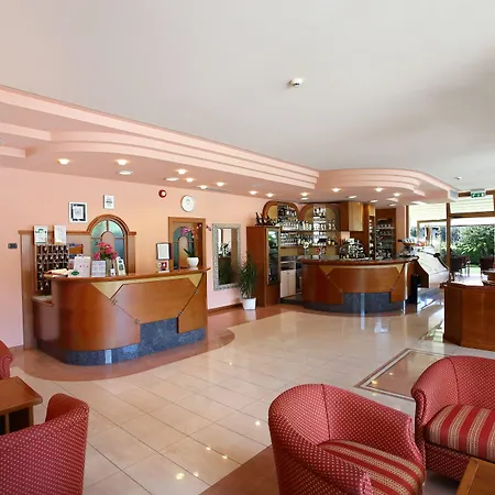 Eco Hotel Benacus-2