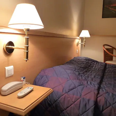 Hotel Le Bourbon Pau Centre-2