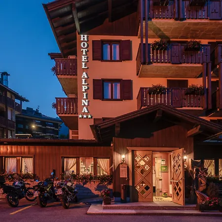 Hotel Alpina-2