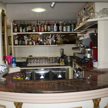 Hotel Ristorante Commercio-3