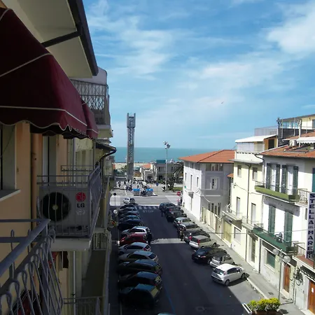 Hotel Dolly-2