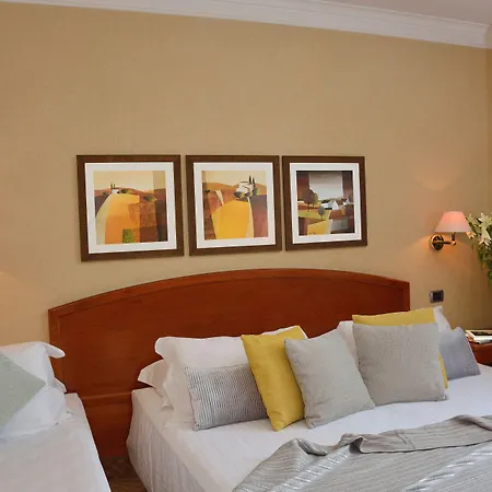 Lh Hotel Lloyd Roma-3