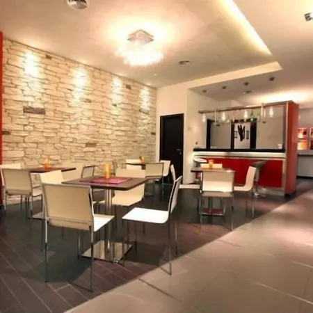 Albergo Miramonti-2