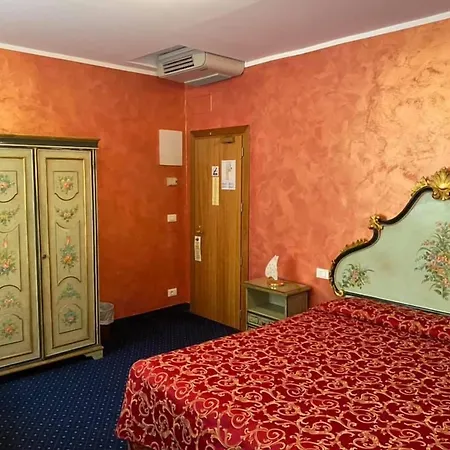 Hotel Malibran-2