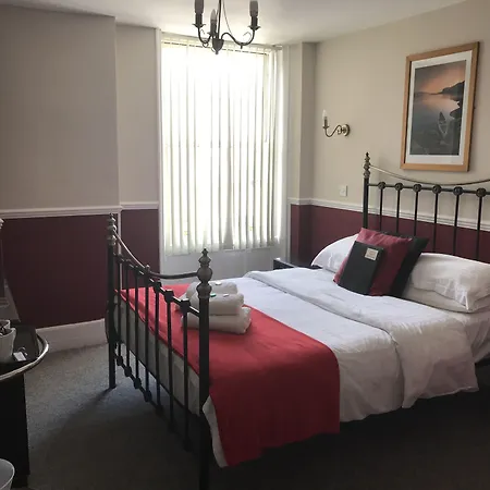 Kempfield House-3