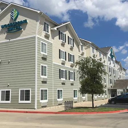 Woodspring Suites Houston Baytown-3