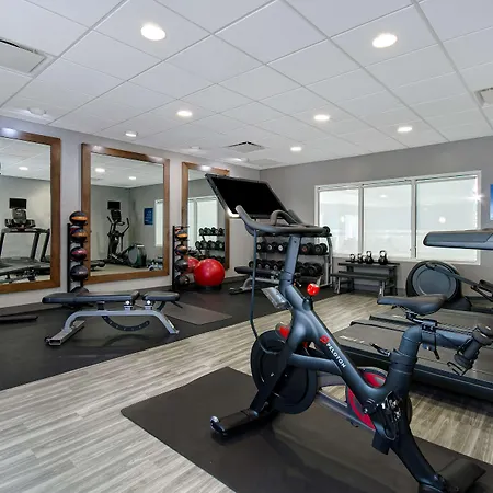 Hampton Inn & Suites Yonkers-3