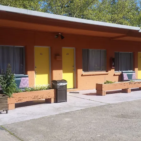 The Gold Lodge-2