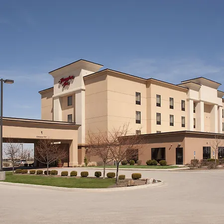 Hampton Inn Macomb-2