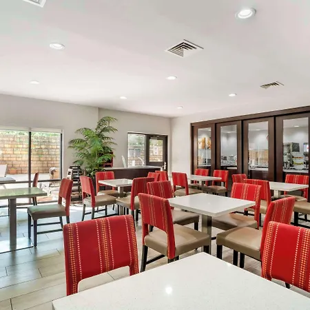 Comfort Suites At Westgate Mall-2