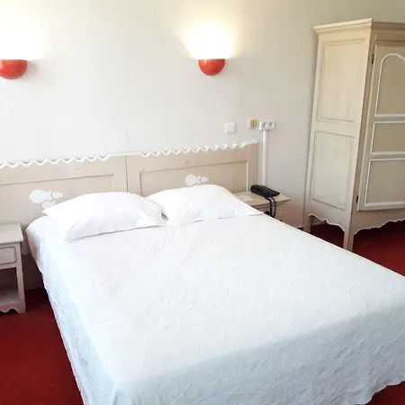 Au Nouvel Hôtel-2