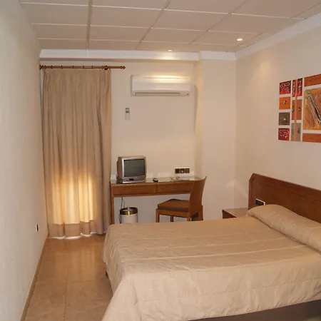 Hostal Moreno-2