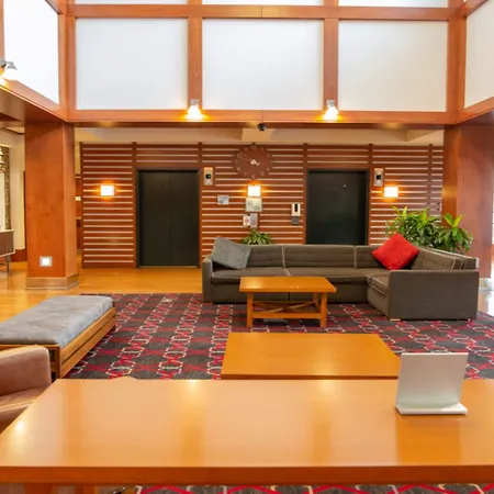 Holiday Inn Express Columbus Airport Easton-2