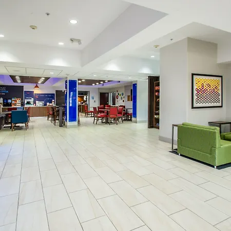 Holiday Inn Express & Suites - Olathe South By Ihg-2