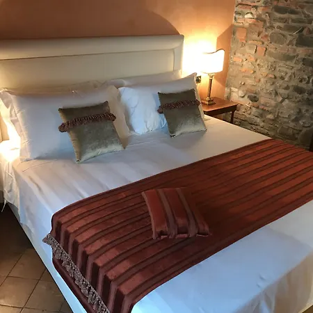 Albergo Le Due Corti-2