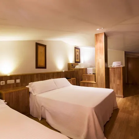 Hotel Boutique Reina Mora-2