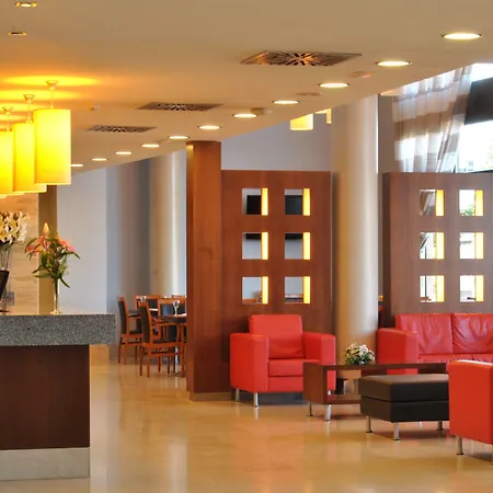 Avant Aeropuerto-3