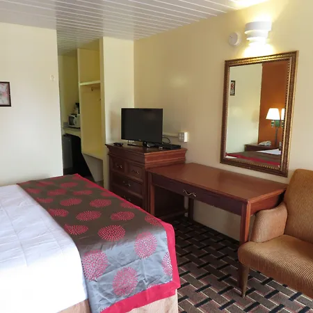 Royal Crest Motel-3