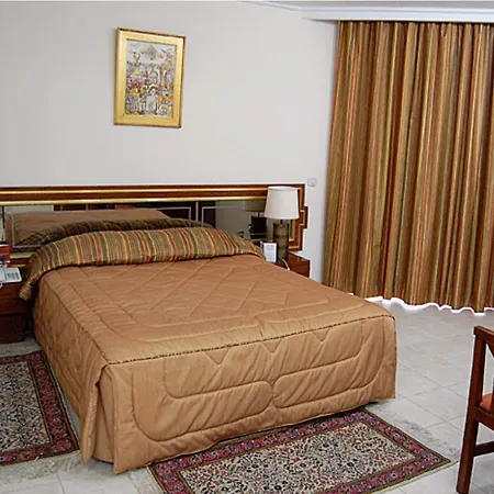 Diplomat Hotel-2