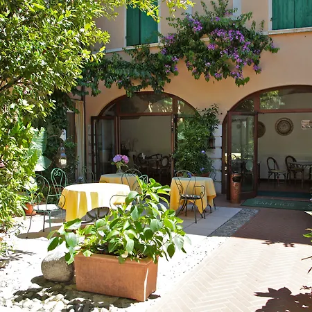 Hotel San Filis-3
