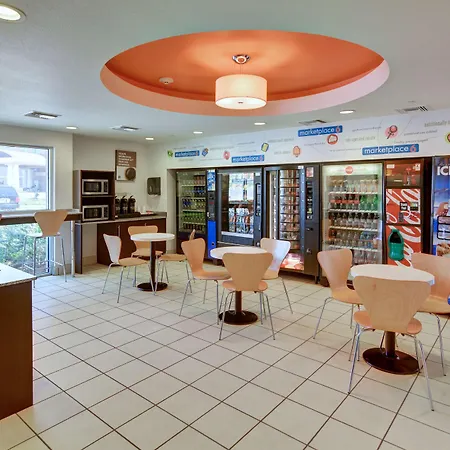 Motel 6-Roanoke, Tx - Northlake - Speedway-2