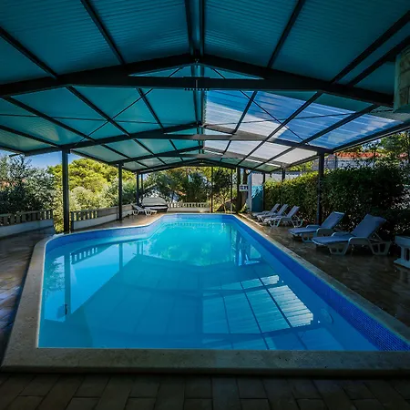Hotel Sveti Kriz-2