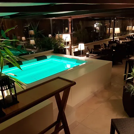 Suite Hotel Santa Chiara-3