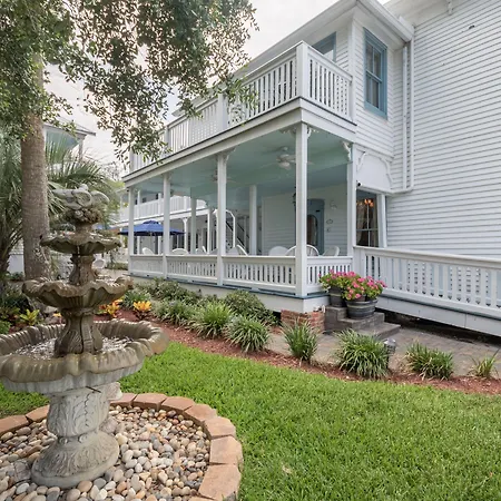 Bayfront Westcott House Bed & Breakfast-2