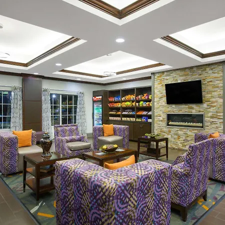 La Quinta By Wyndham Tupelo-2