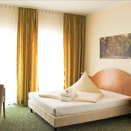 Kulturhotel Fürst Pückler Park-3