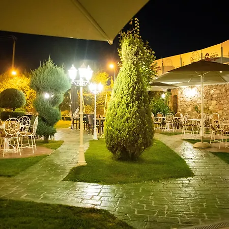 Hotel Airport Tirana-3