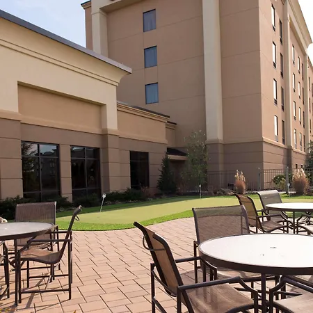 Hampton Inn & Suites Vineland-2