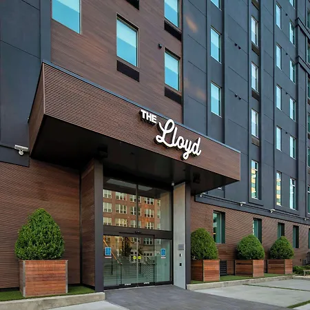 The Lloyd Stamford, Tapestry Collection By Hilton-2
