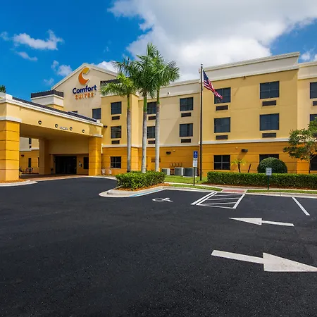 Comfort Suites Vero Beach I-95-2