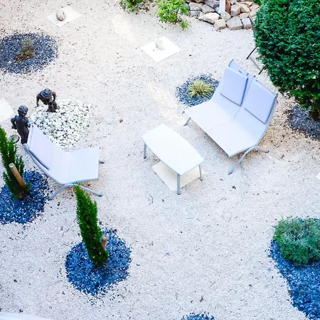 A La Villa Boucicaut-3