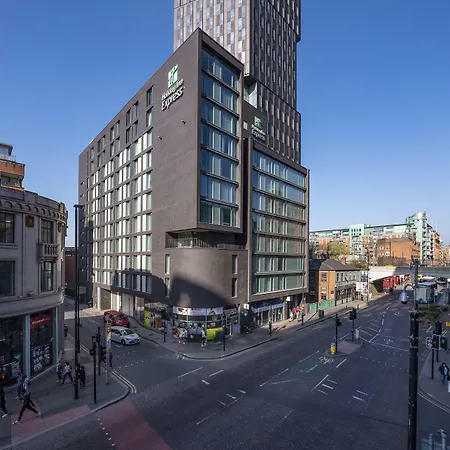 Holiday Inn Express Manchester City Centre By Ihg-3